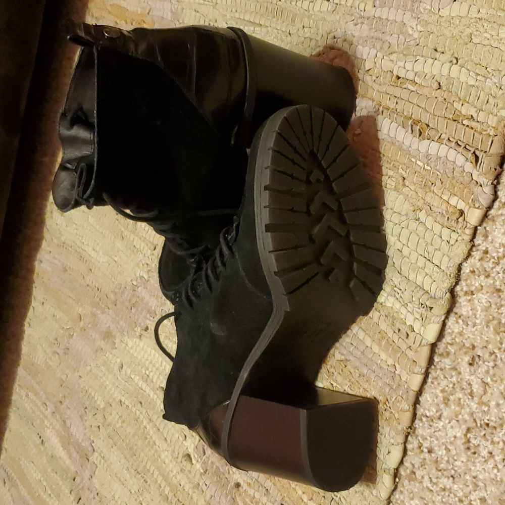 Booties - Picture 4 of 4